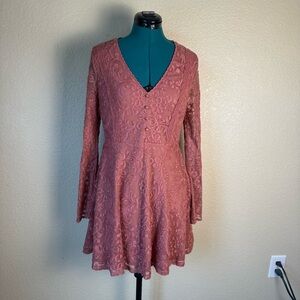 Lace mini dress long sleeve Dusty Rose Sz M Lined button front detail sheer back